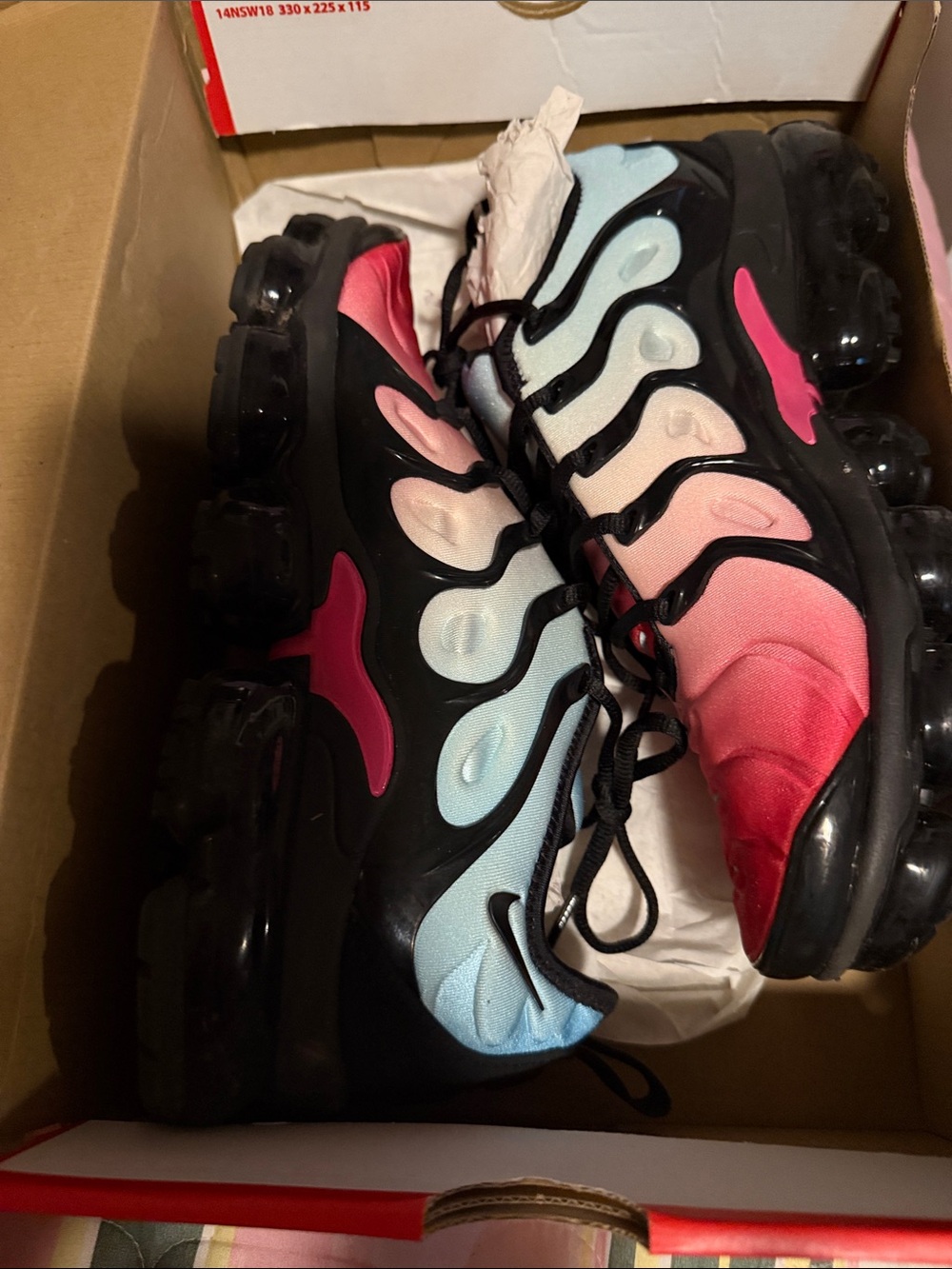 Nike Kids Gradient Pink-to-Blue VaporMax Sneakers